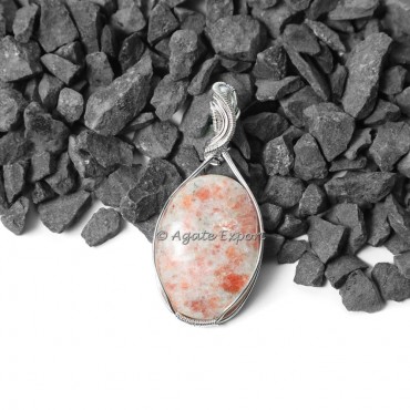 Sun Stone Oval Wire Warp Healing Pendants