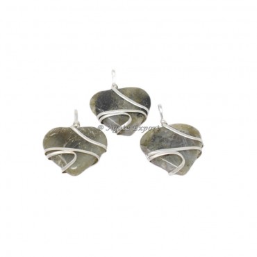 Labradorite Heart Wire Wrap Pendant